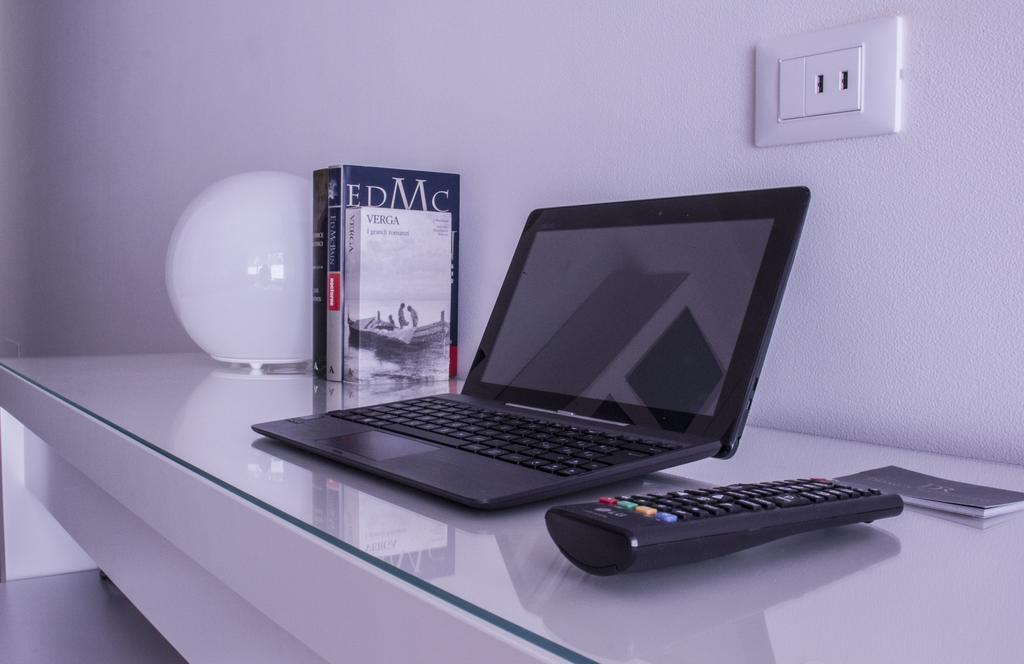 Bed and Breakfast Domus Raffaello Roma Exterior foto