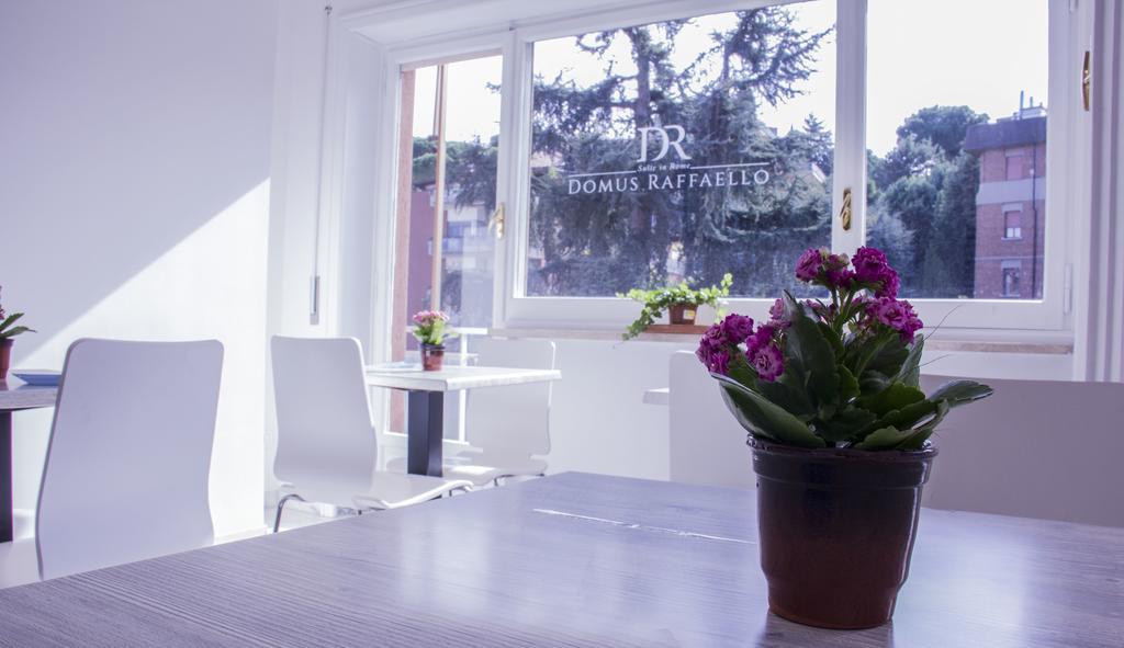 Bed and Breakfast Domus Raffaello Roma Exterior foto
