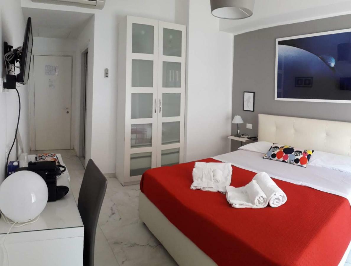Bed and Breakfast Domus Raffaello Roma Exterior foto